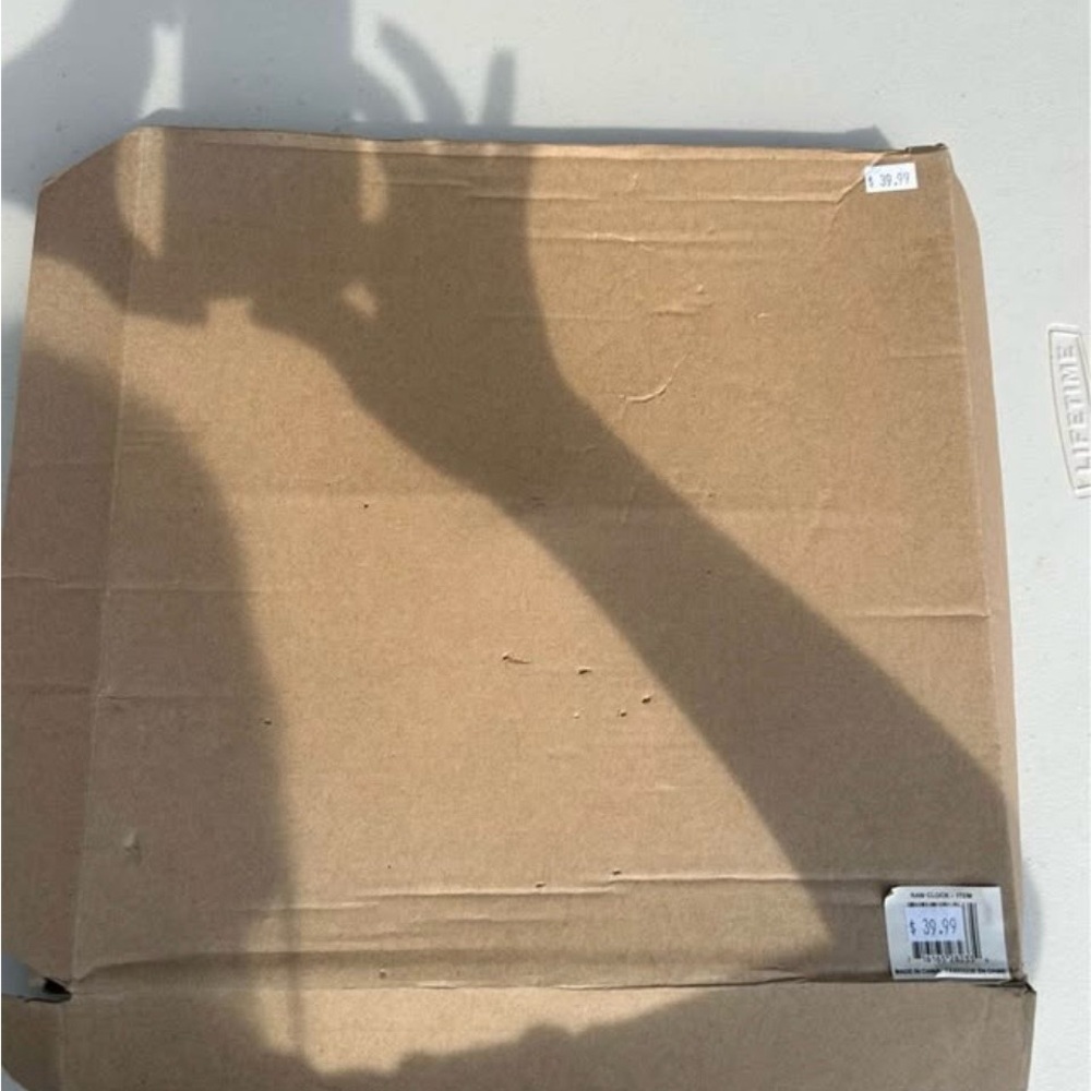 Cardboard Box - Picture 2 of 2